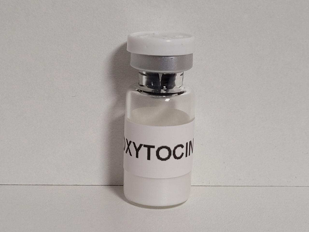 Oxytocin – 10 mg – Qingdao – exp. 2028 (incl. water and syringes) (shipped from Spain)